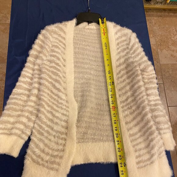 Jessica Simpson Girls Cream Long Sleeve Open Front Knit Cardigan Sweater SMALL - Picture 8 of 8
